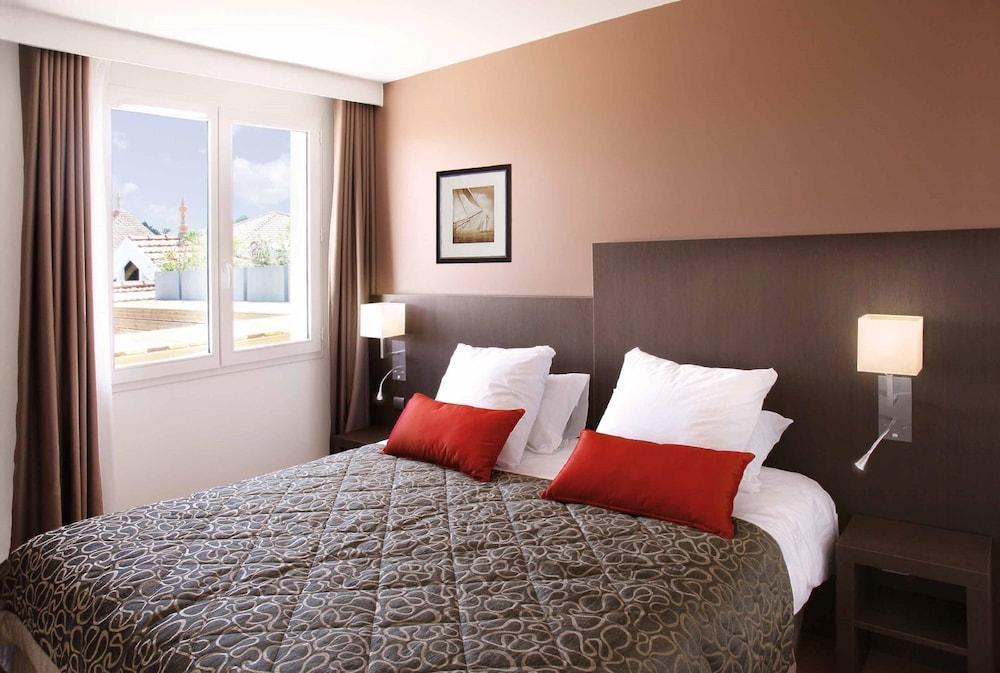 Residhome Plazza Aparthotel 4*